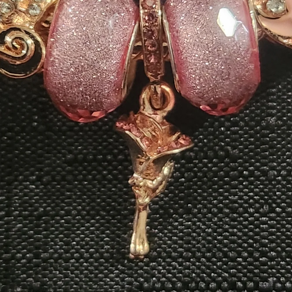 Gold and Pink Charm Bracelet with Ornate Charms. ITEM No. 19-144
